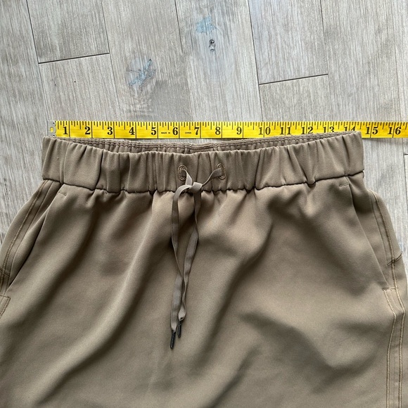Lululemon Athletica On The Fly Brown Tan Skirt Medium - Picture 7 of 8